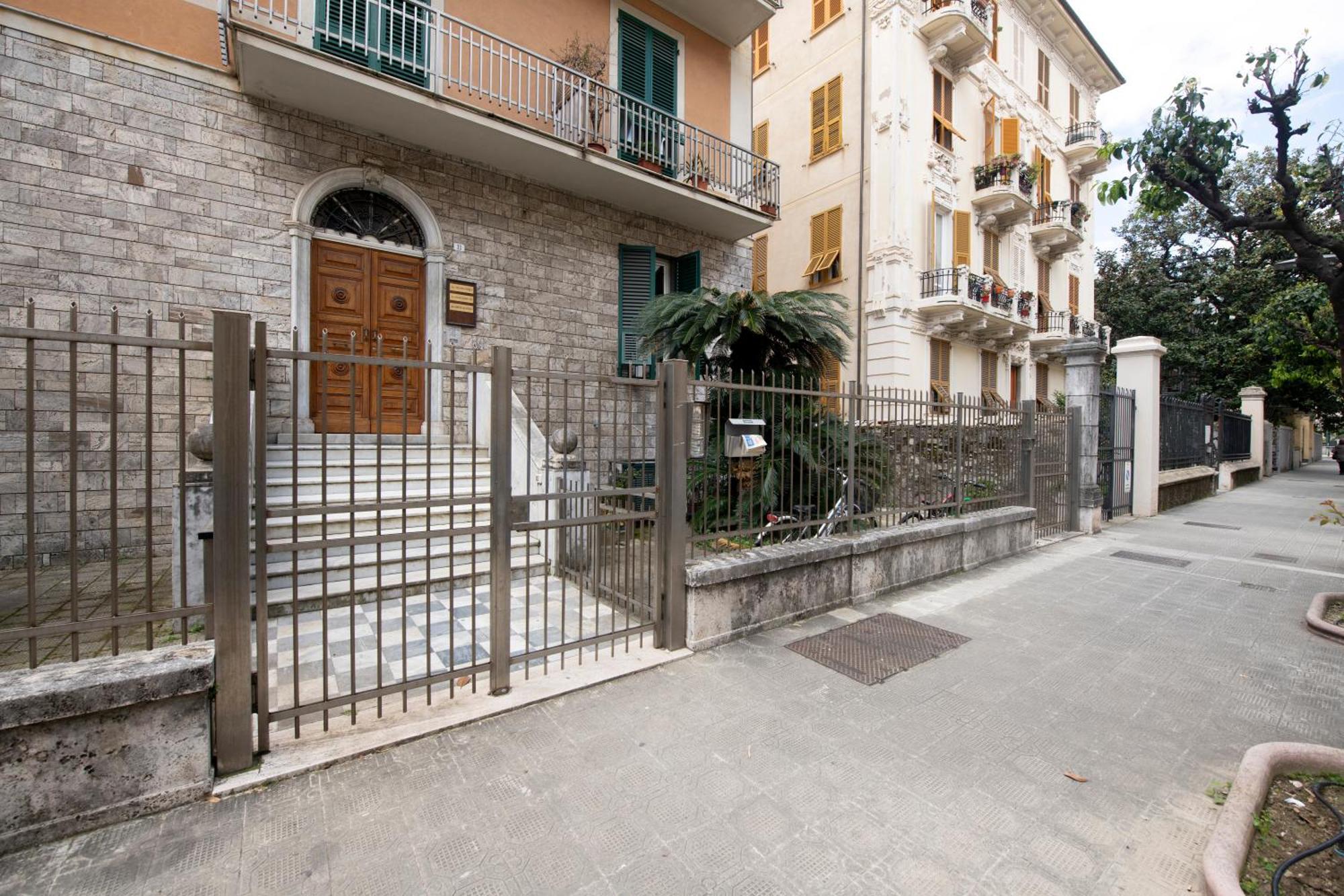 243B - Appartamento Mignon - Sara Home Chiavari, 200Metri Dal Mare Zewnętrze zdjęcie