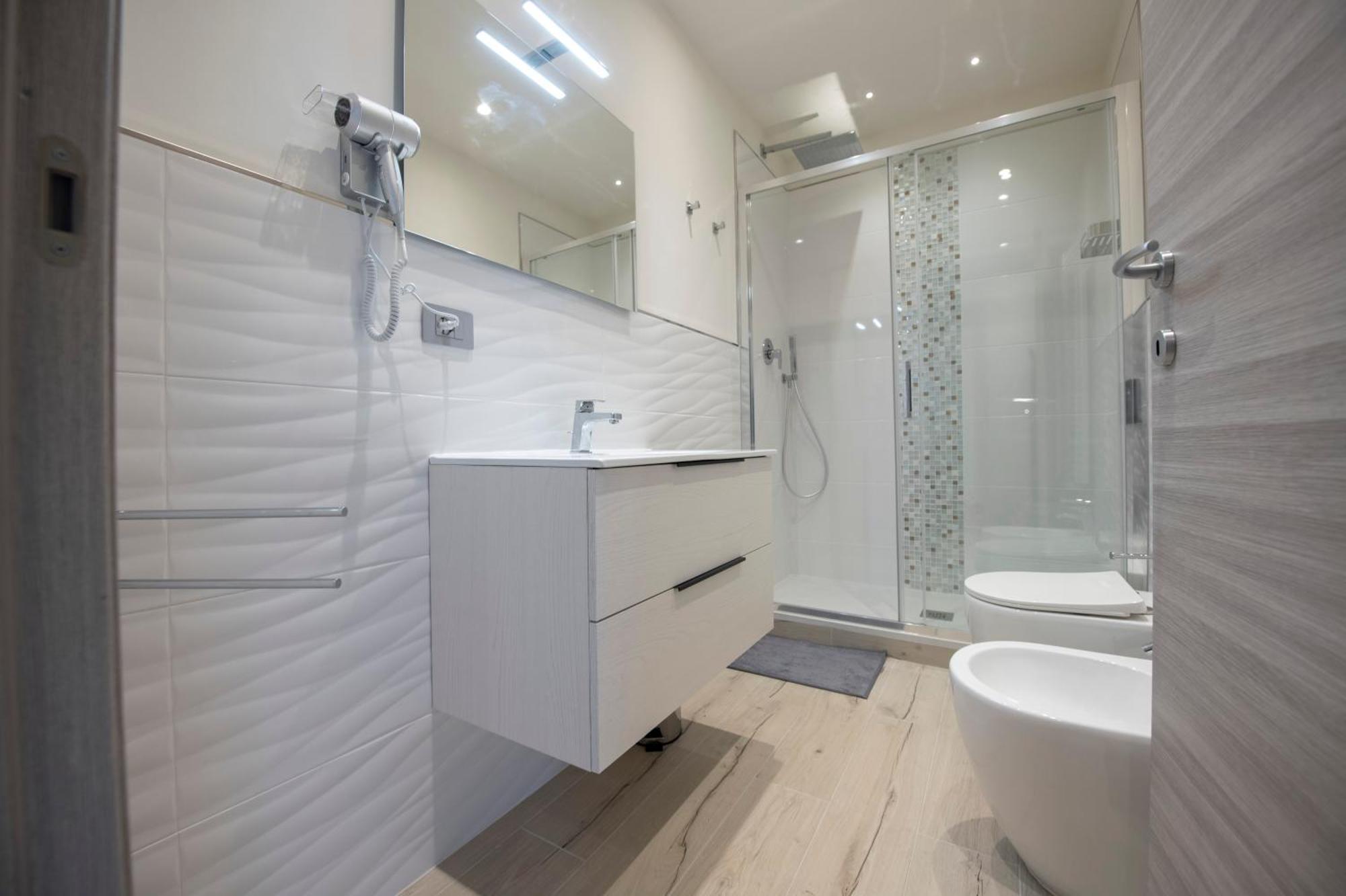 243B - Appartamento Mignon - Sara Home Chiavari, 200Metri Dal Mare Zewnętrze zdjęcie